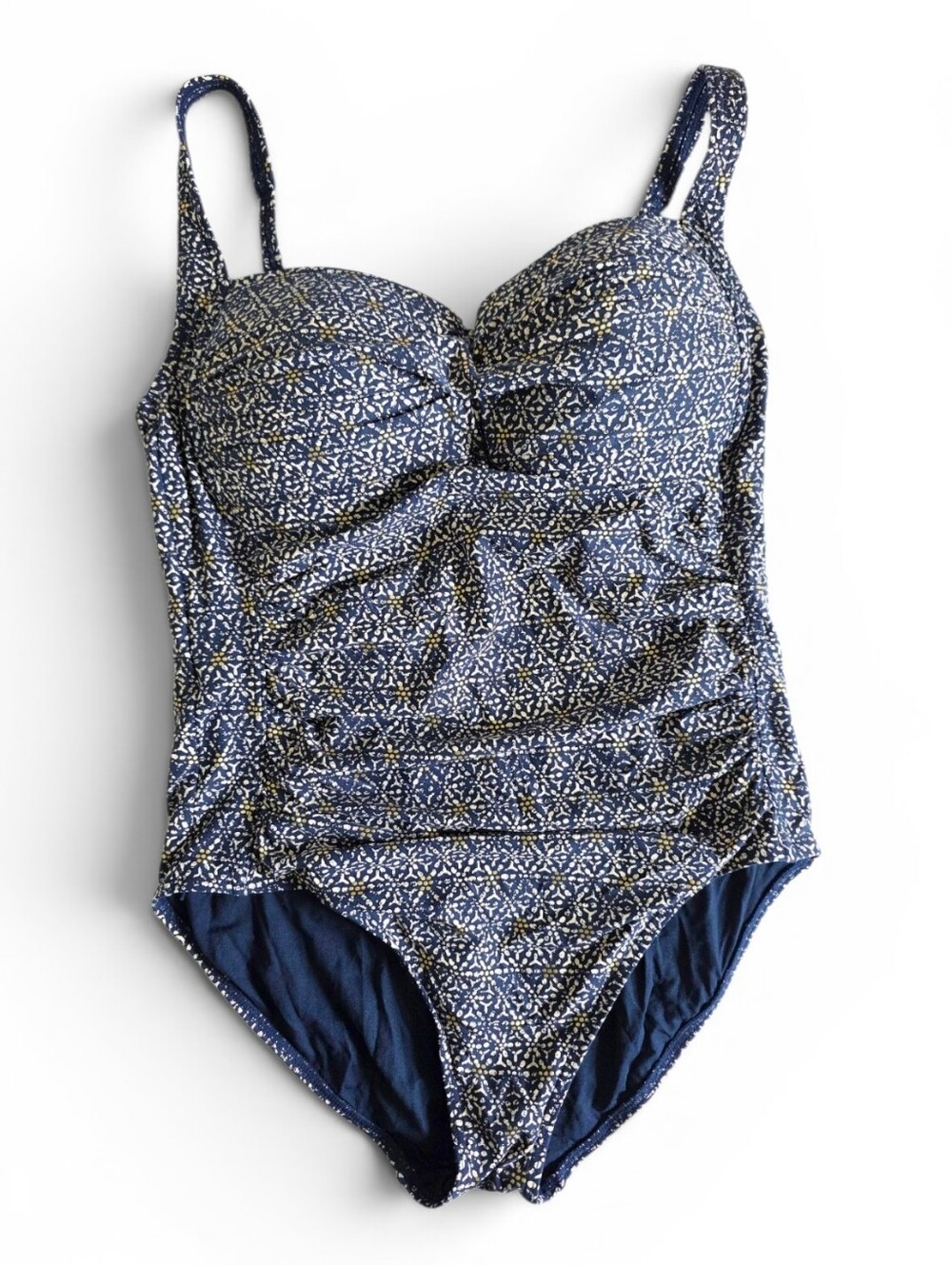 Nip Tuck One Piece Swimsuit Bond-eye Australia D/DD Tummy Control Swim Beach
